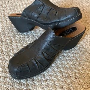 Canyon River Blues clogs! Worn once!